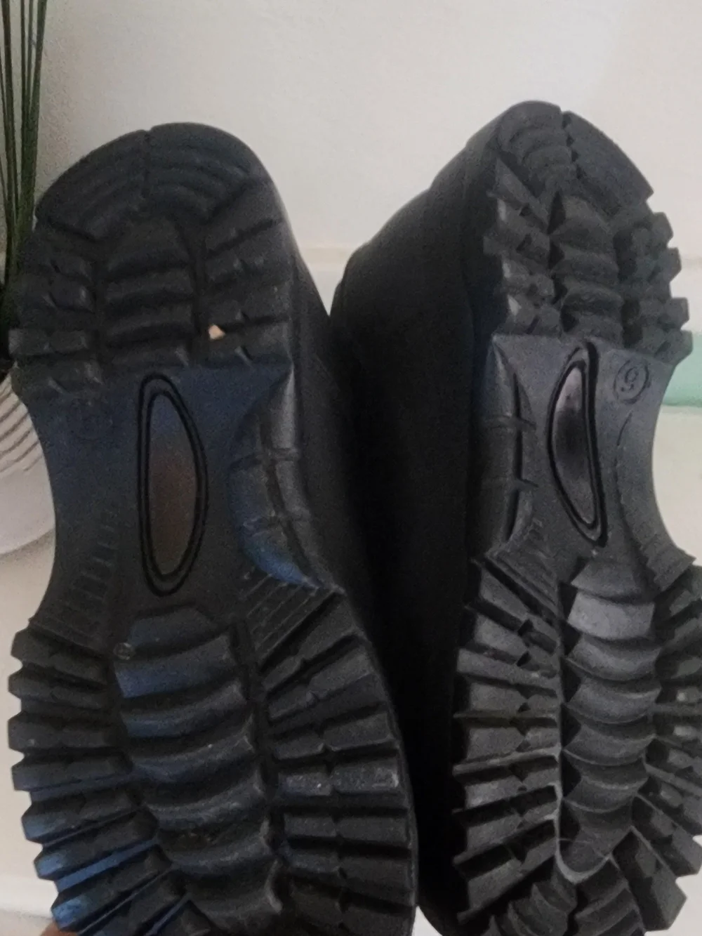 Kids Black Winter Snow Boots